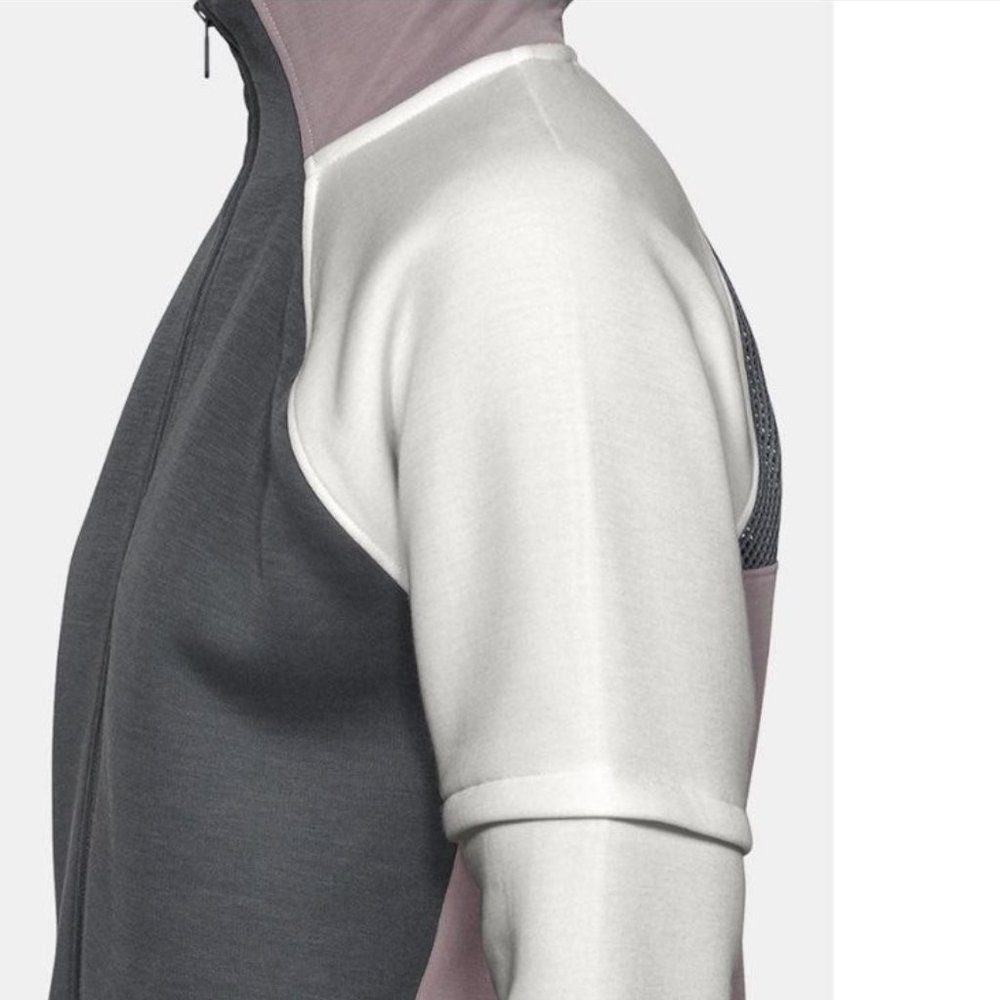 UNDER ARMOUR Women’s Tre-Tone Zip Up Jacket w/ Hood - XL - Picture 4 of 6